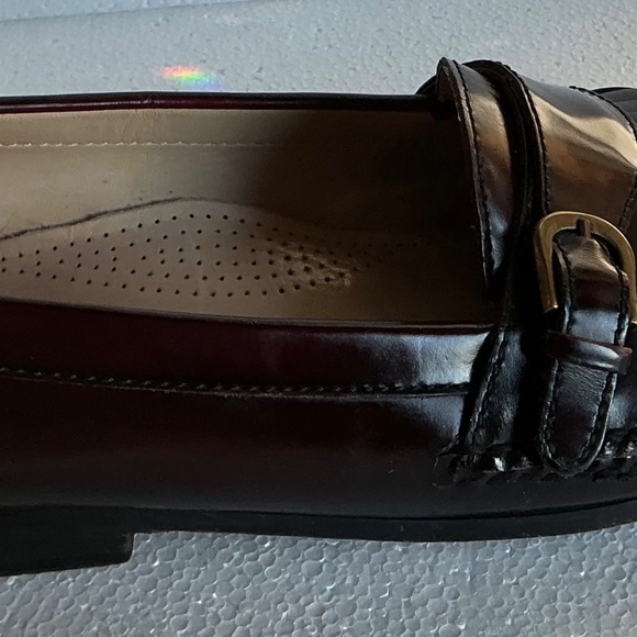 Cole Haan Mens Pinch Buckle Loafer Size 10 Burgundy Kiltie Moc Toe Dress Shoe - Picture 4 of 9